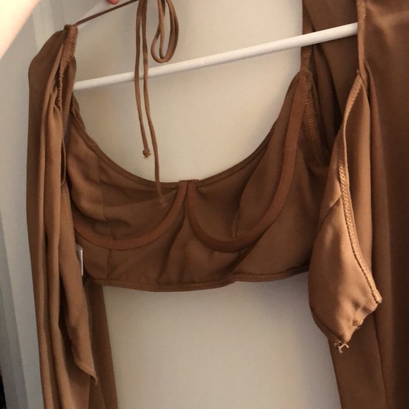 White Fox Crop - Picture 2 of 4